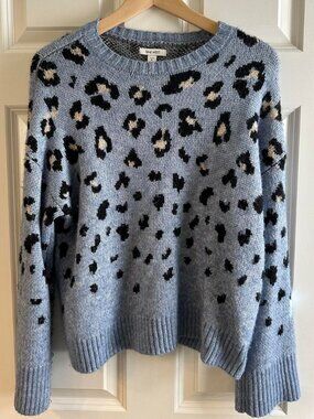 NINE WEST Petite L Blue Leopard Animal Print Crewneck Sweater Cozy Knit